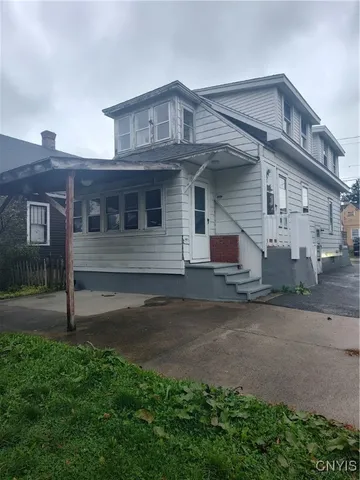 $181,000 | 1004 Champlin Avenue, Whitestown, NY 13502