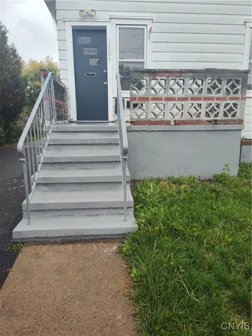 $181,000 | 1004 Champlin Avenue, Whitestown, NY 13502