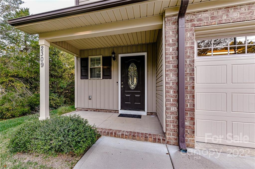 2309 Centergrove Road Kannapolis, NC 28083 - Photo 4 of 33 Gallery Image 4