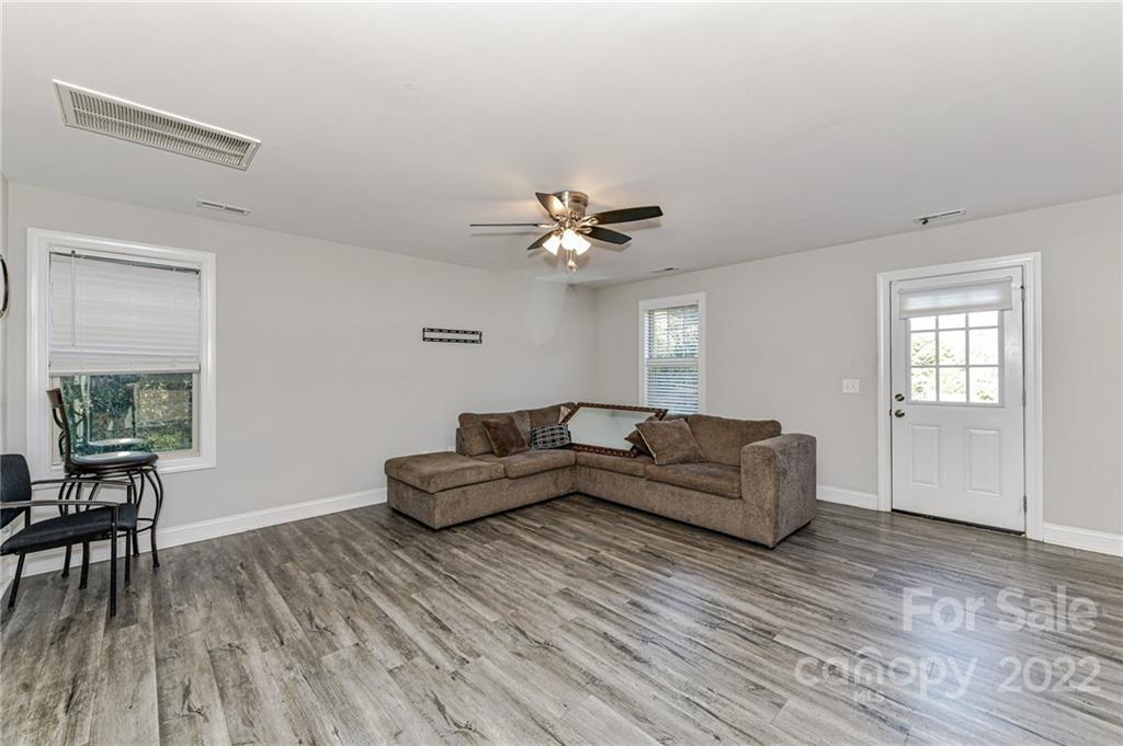 2309 Centergrove Road Kannapolis, NC 28083 - Photo 9 of 33 Gallery Image 9