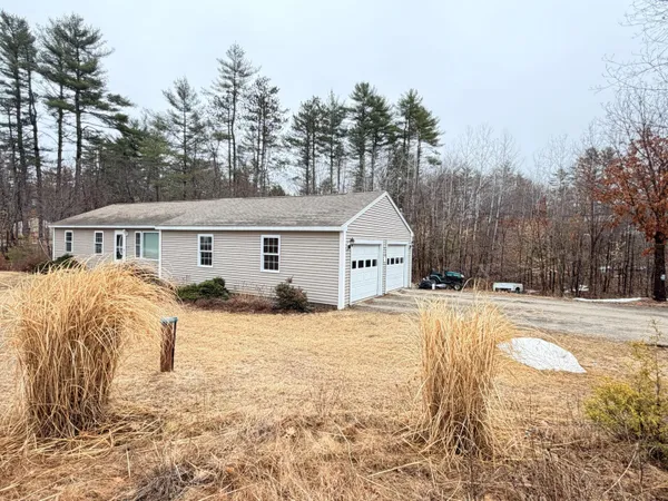 $350,000 | 23 Tassle Top Acres Road, Naples, ME 04055