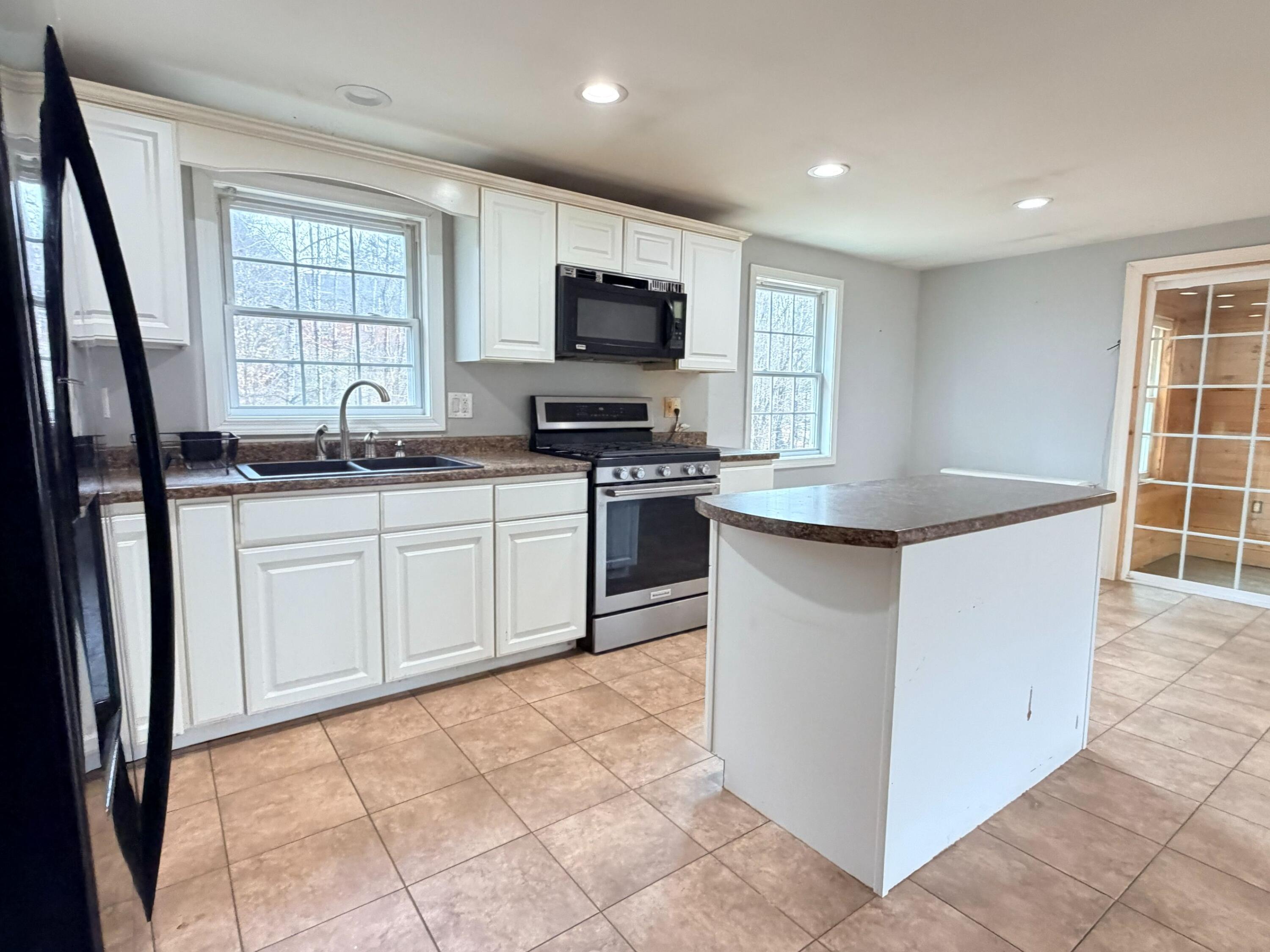 23 Tassle Top Acres Road Naples, ME 04055 - Photo 4 of 52 6