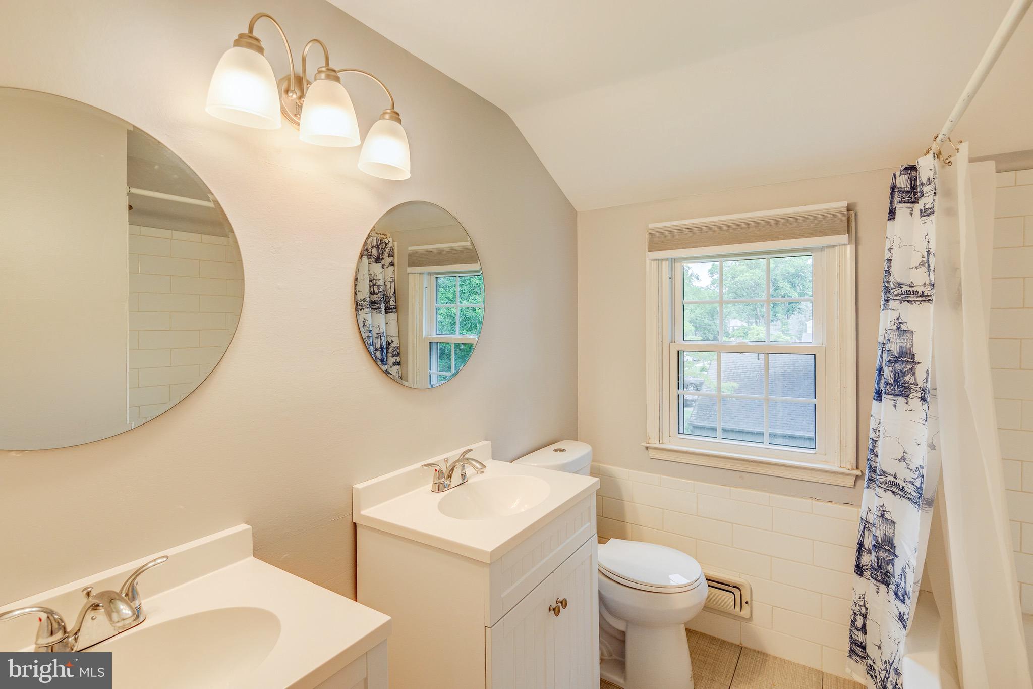 306 Bortons Mill Road Cherry Hill, NJ 08034 - Photo 14 of 24 Gallery Image 14