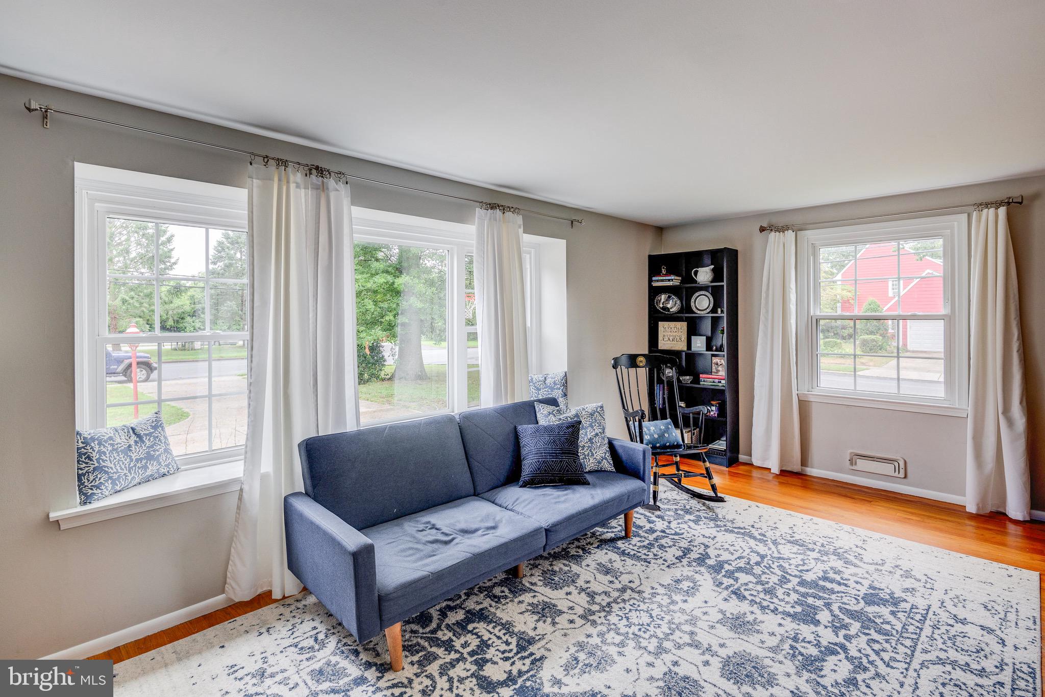 306 Bortons Mill Road Cherry Hill, NJ 08034 - Photo 5 of 24 Gallery Image 5