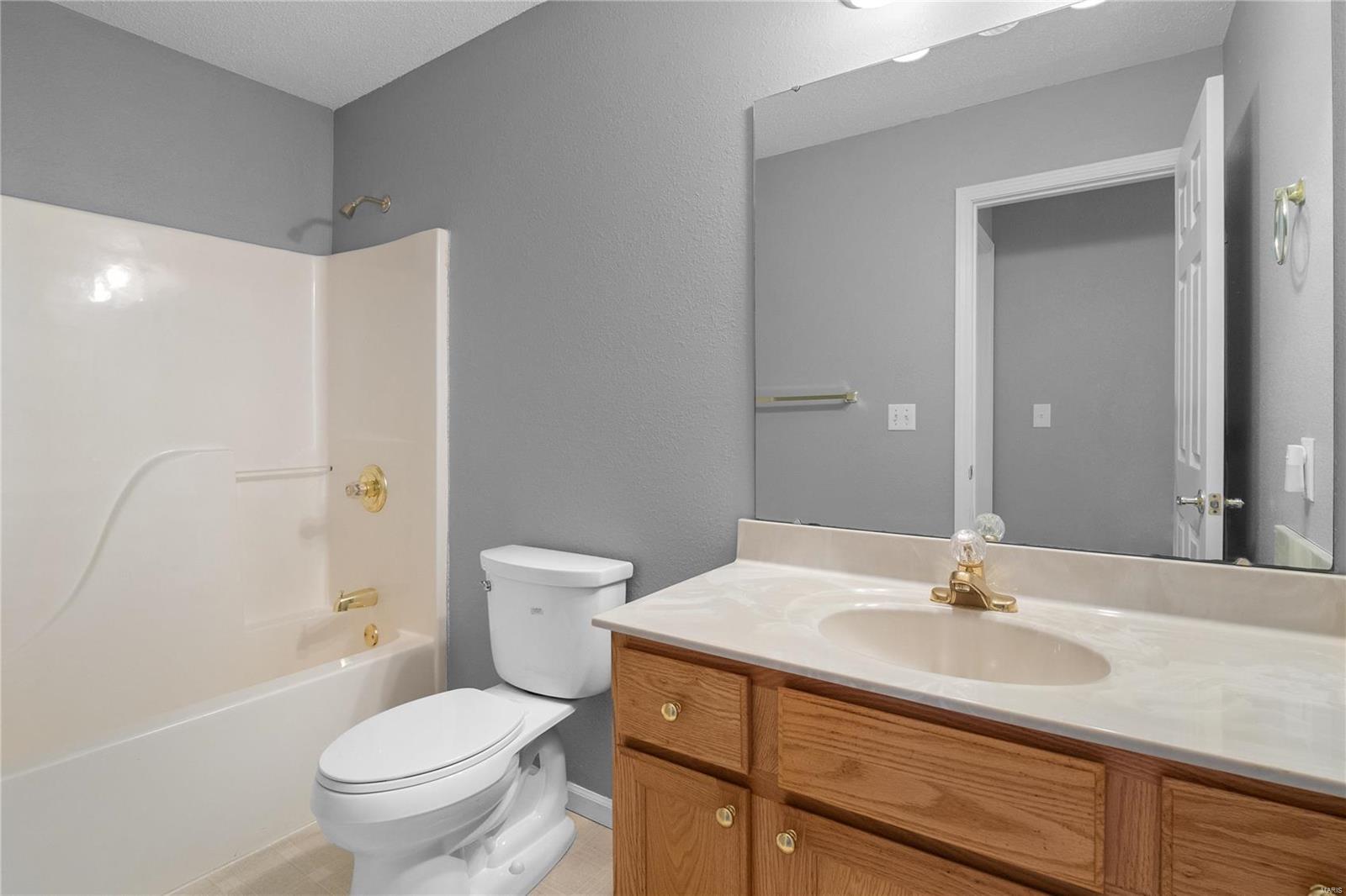 347 Westline Court Shiloh, IL 62221 - Photo 15 of 26 Gallery Image 15
