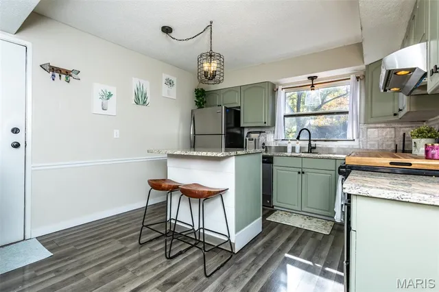 $350,000 | 11816 Beaverton Drive, Bridgeton, MO 63044