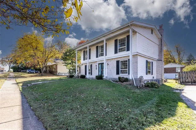 $350,000 | 11816 Beaverton Drive, Bridgeton, MO 63044