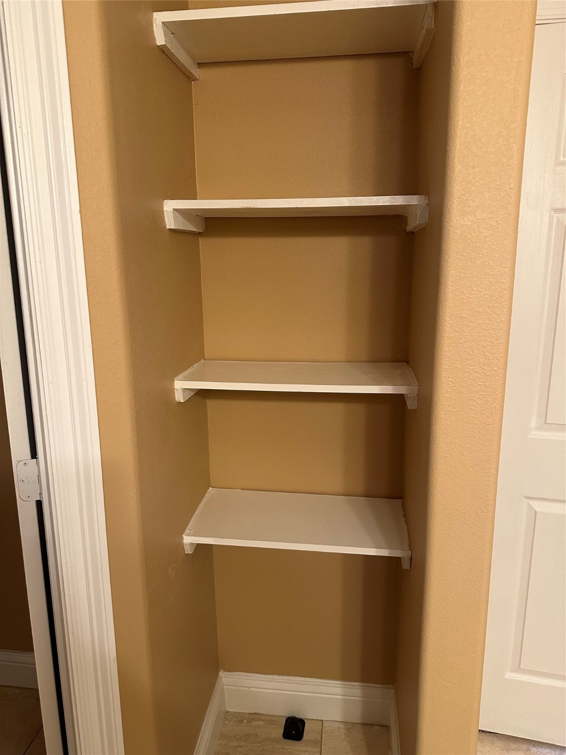 205 Rue Orleans Street Baytown, TX 77520 - Photo 6 of 43 a close view of cabinet