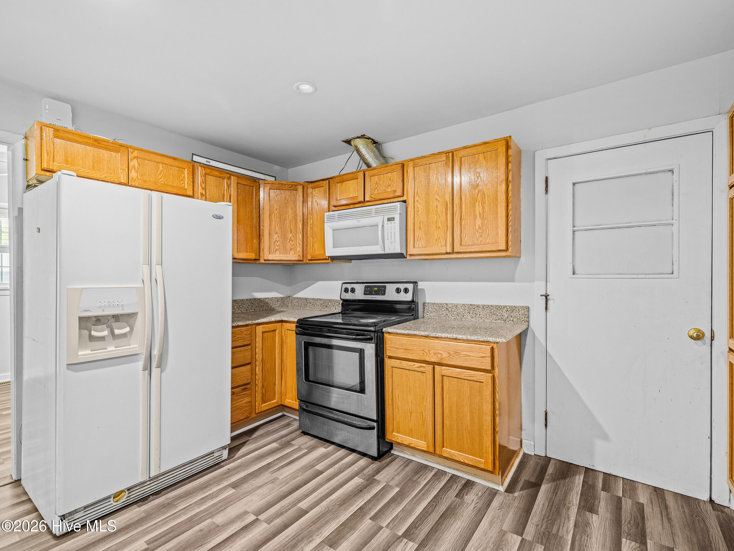 114 Country Club Road Jacksonville, NC 28546 - Photo 16 of 43 a02a0048