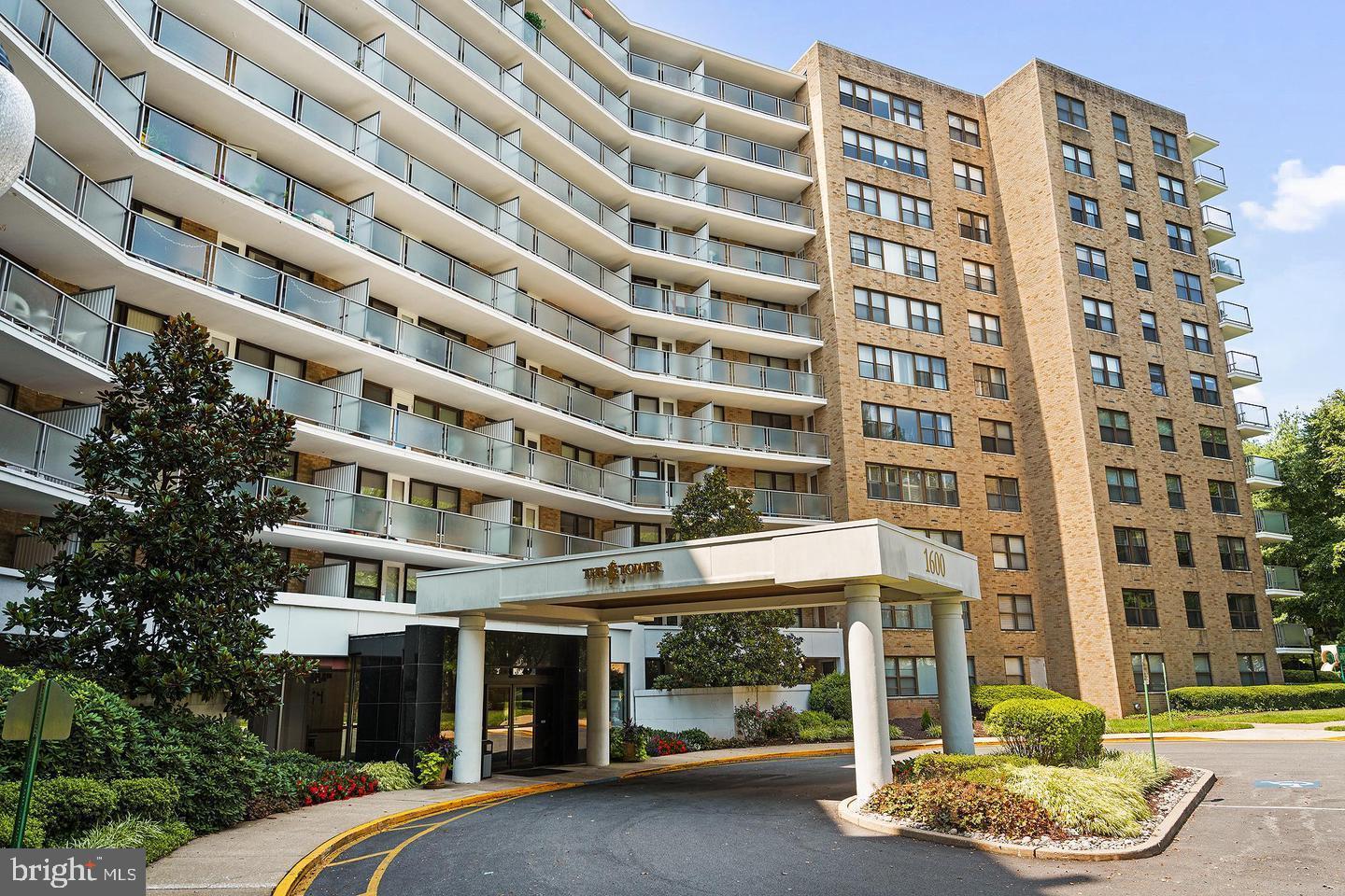 1600 Hagys Ford Road, Unit 8U Penn Valley, PA 19072 - Photo 43 of 44 front view of a building