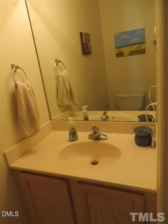 $1,495 | 17 Red Lane, Raleigh, NC 27606