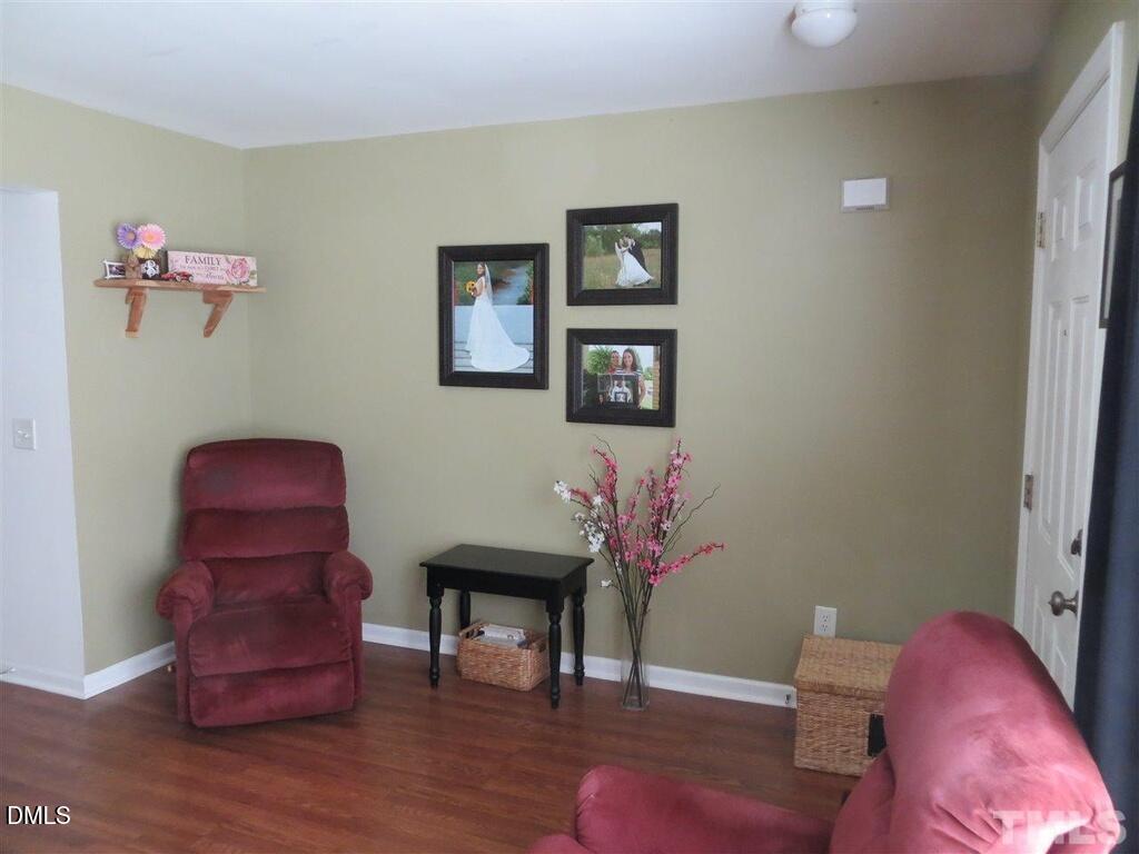 17 Red Lane Raleigh, NC 27606 - Photo 4 of 24 4