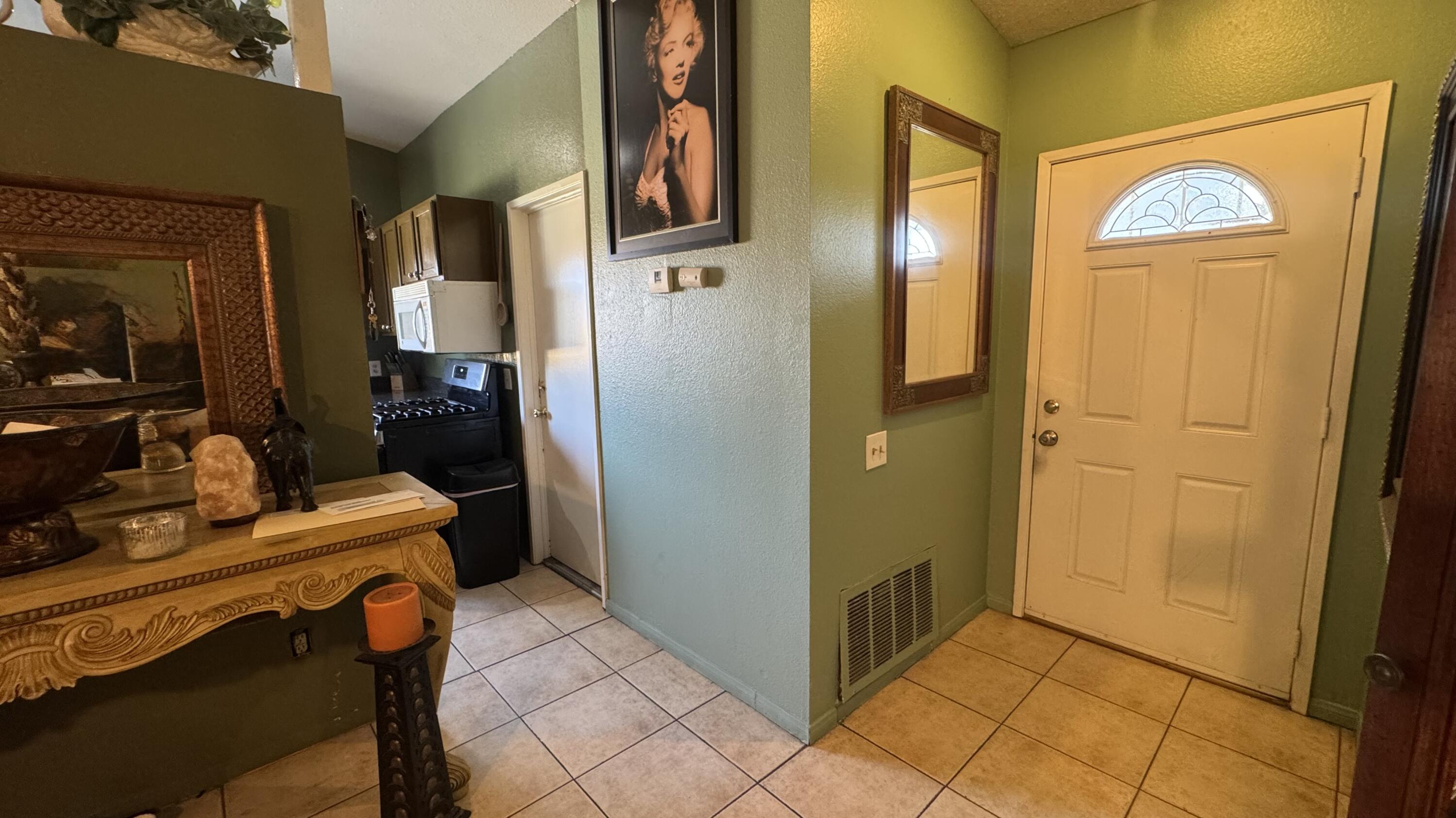 82474 Priscilla Court Indio, CA 92201 - Photo 13 of 29 IMG_7822