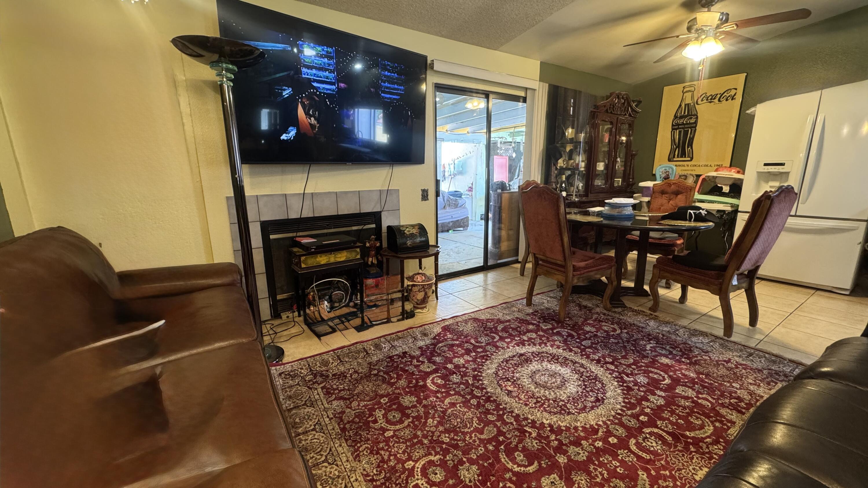 82474 Priscilla Court Indio, CA 92201 - Photo 5 of 29 IMG_7794