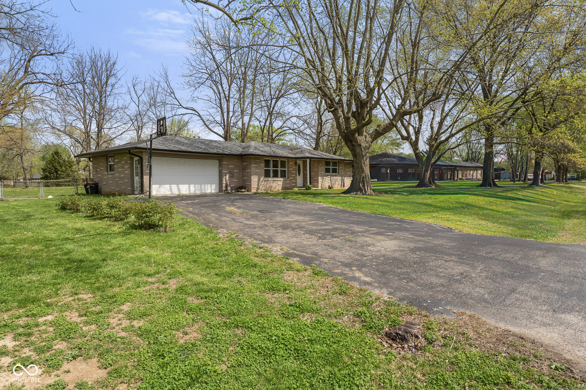 922 Slack Drive Anderson, IN 46013 - Photo 4 of 31