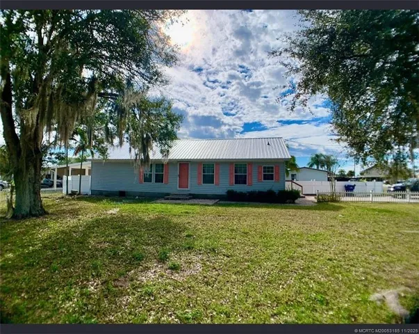 $2,450 | 1023 Elm Street, Okeechobee, FL 34974