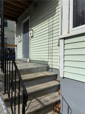 $2,500 | 50 East Transit Street, Unit 2, Providence, RI 02906