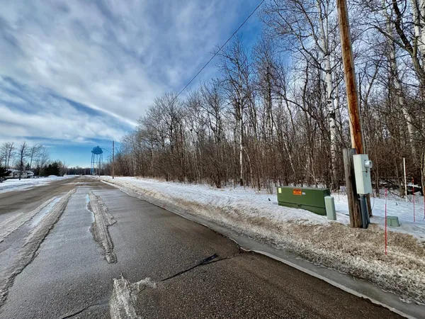 $39,500 | 1-tbd Minnesota Avenue Northeast, Warroad, MN 56763