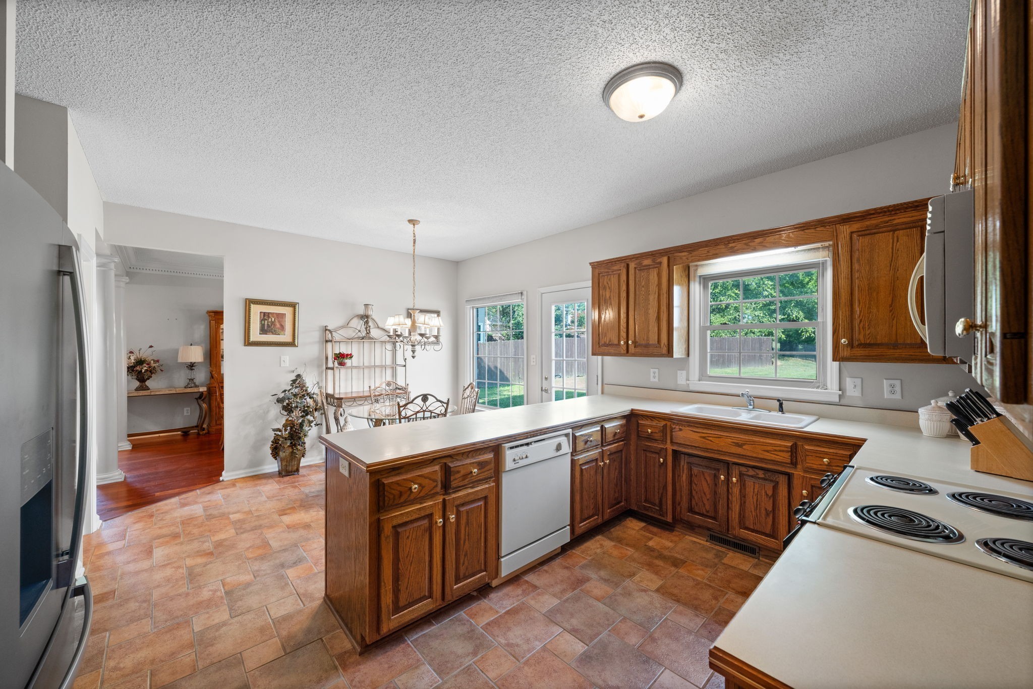 268 Avignon Way Clarksville, TN 37043 - Photo 17 of 47