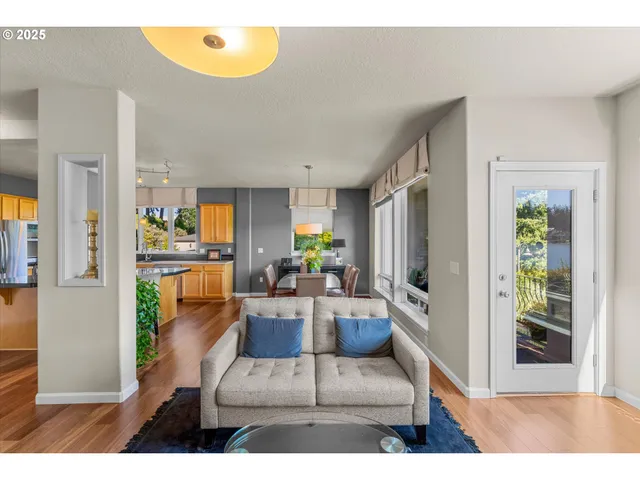 $929,000 | 161 3rd Street, Lake Oswego, OR 97034