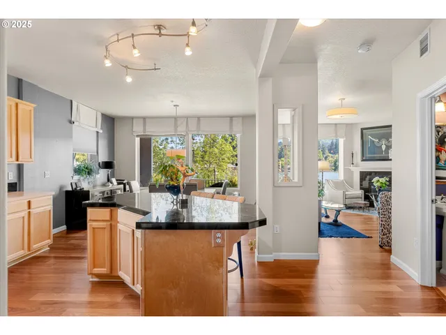 $929,000 | 161 3rd Street, Lake Oswego, OR 97034