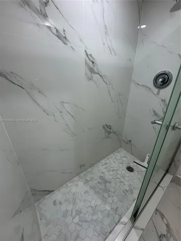 $159,990 | 9330 Sunrise Lakes Boulevard, Unit 304, Sunrise, FL 33322