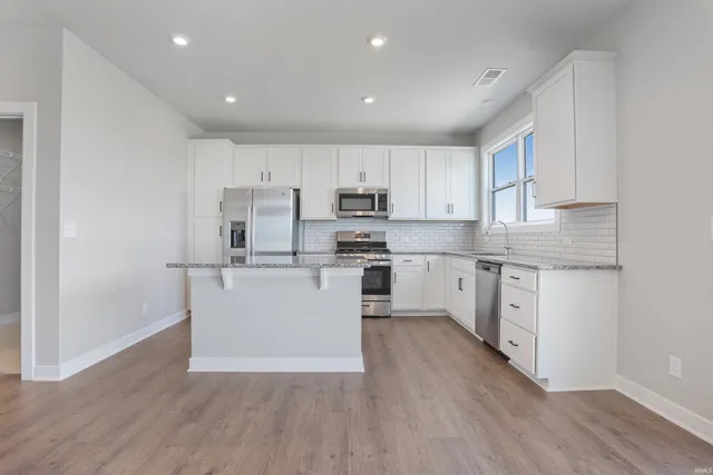 $379,800 | 4884 Alaina Drive, Newburgh, IN 47630