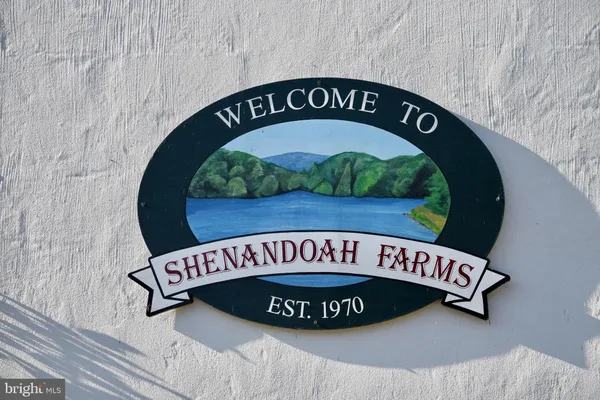 a view of an outdoor space and a yard