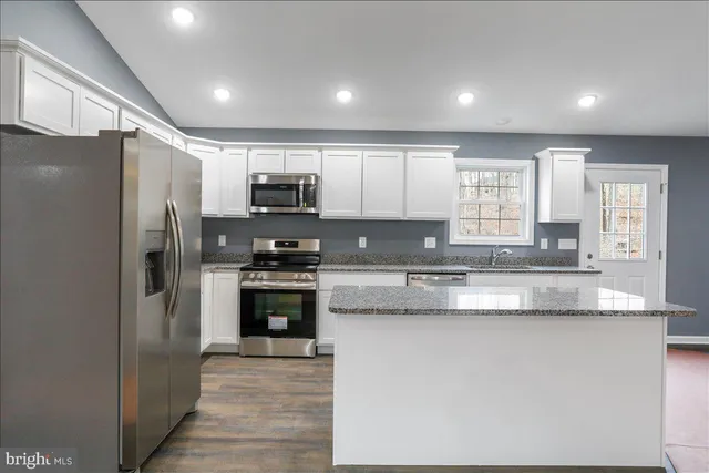 $435,000 | 1200 Old Oak Lane, Front Royal, VA 22630