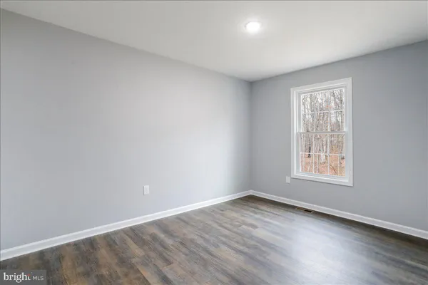 $435,000 | 1200 Old Oak Lane, Front Royal, VA 22630