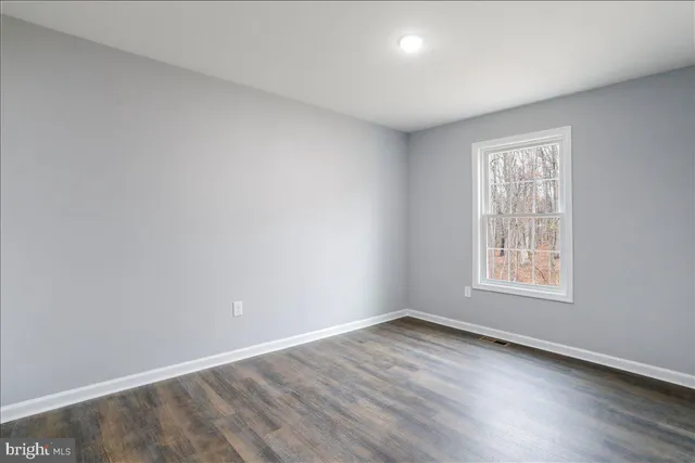 $435,000 | 1200 Old Oak Lane, Front Royal, VA 22630