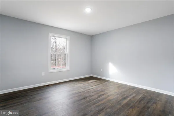 $435,000 | 1200 Old Oak Lane, Front Royal, VA 22630