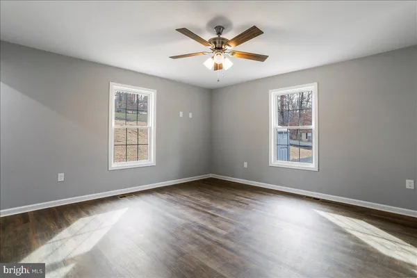 $435,000 | 1200 Old Oak Lane, Front Royal, VA 22630