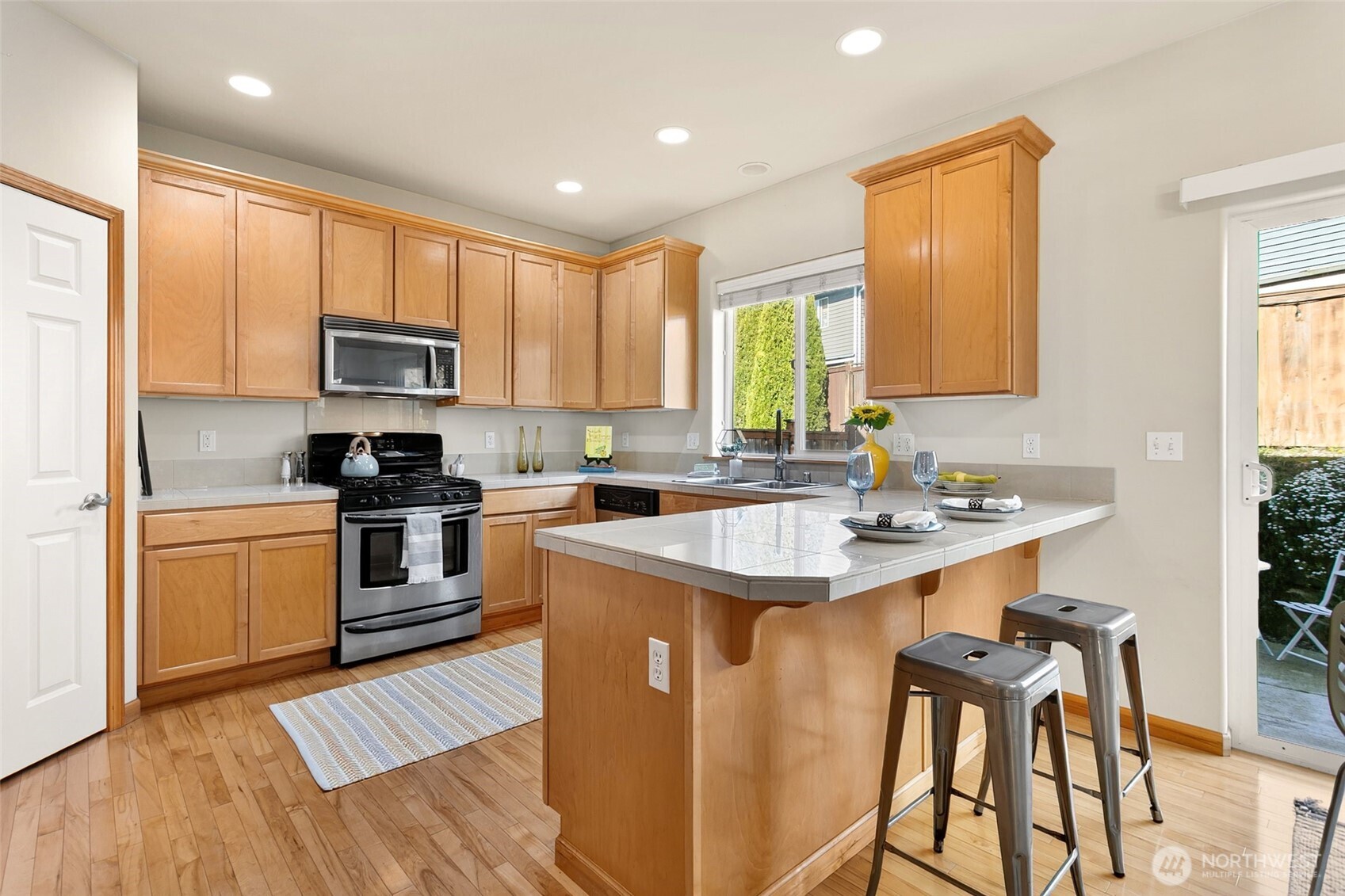 1230 187th Street Southeast Bothell, WA 98012 - Photo 5 of 26