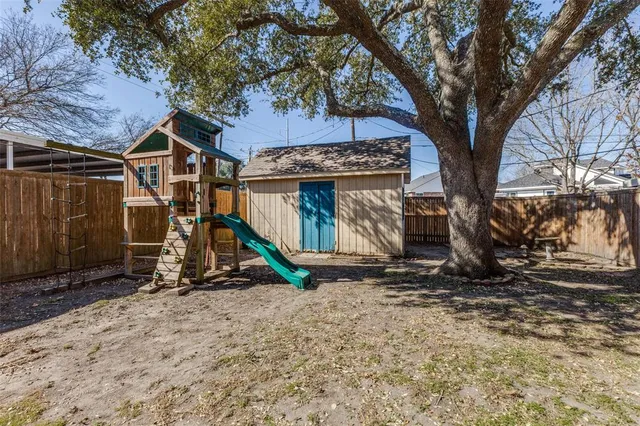 $322,000 | 809 Broadmoor Drive, Mesquite, TX 75149