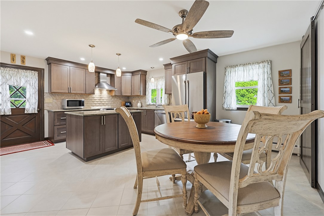 3 King Street Bristol, RI 02809 - Photo 2 of 25