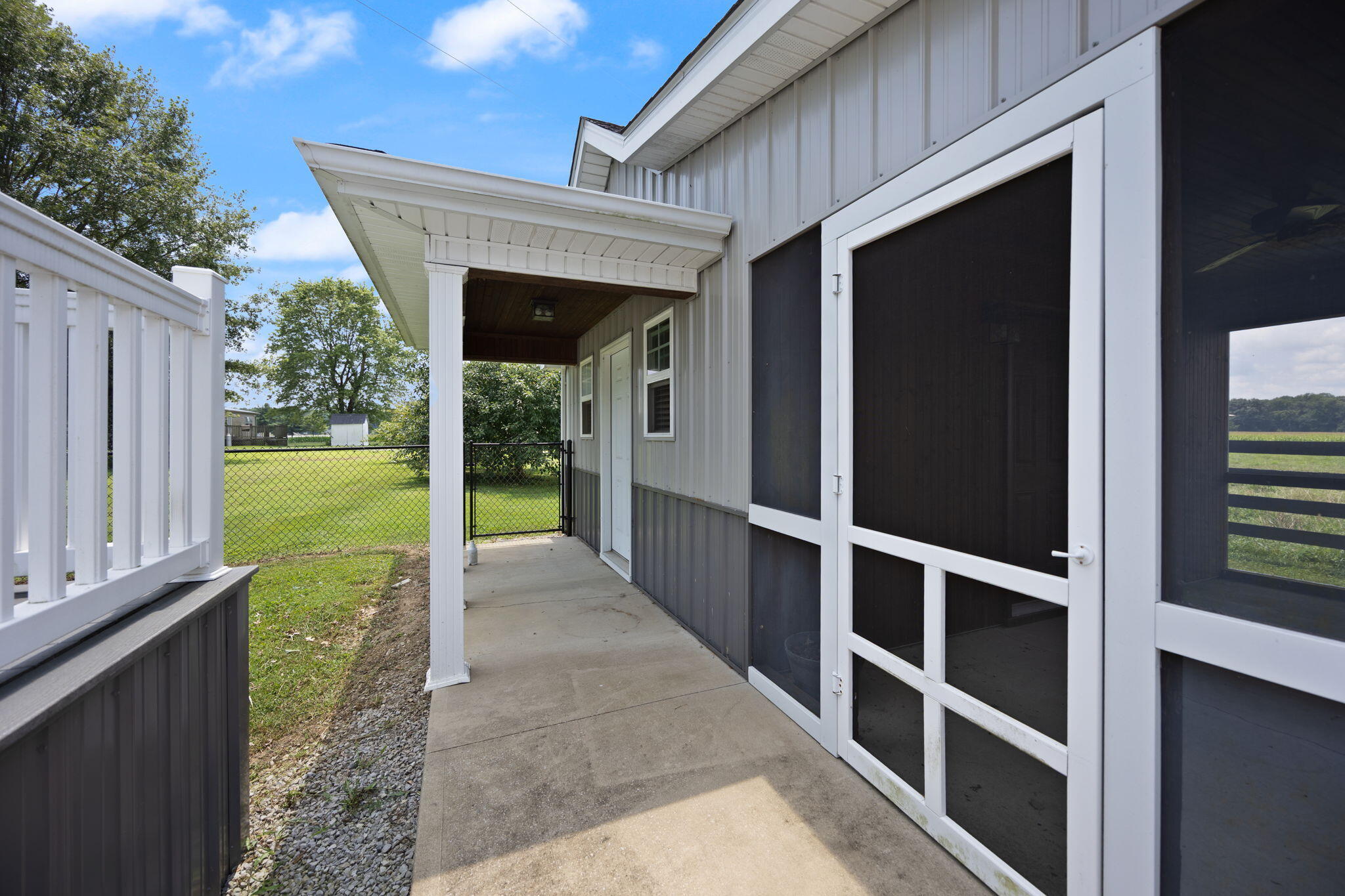 865 Clyde Bell Road Liberty, KY 42539 - Photo 17 of 82 17-web-or-mls-413A1083