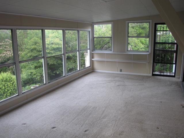 7041 Brookview Road Roanoke, VA 24019 - Photo 6 of 17 IMG_4306