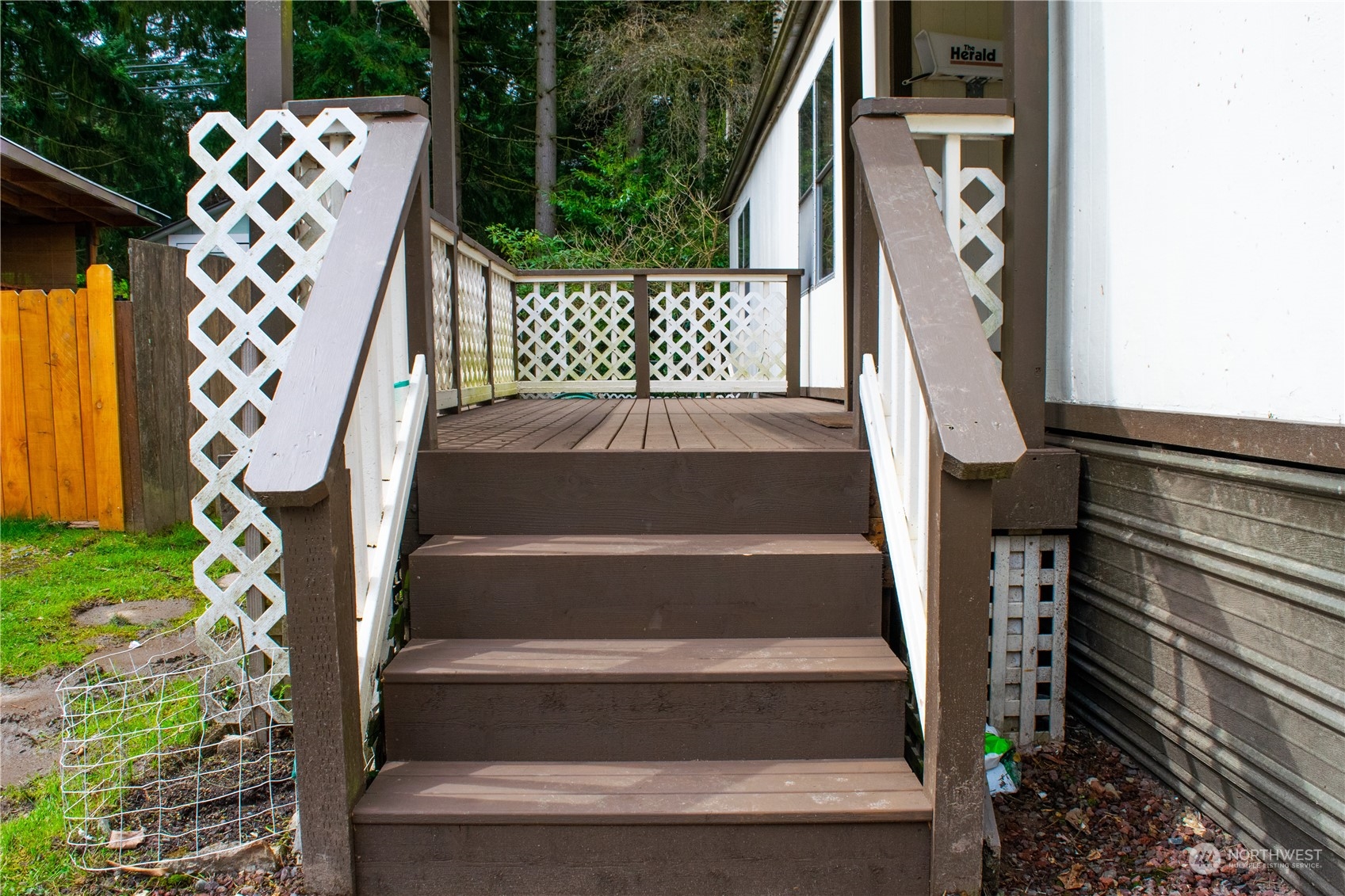7701 Hardeson Road, Unit 13 Everett, WA 98203 - Photo 19 of 22 a view of entryway with a front door