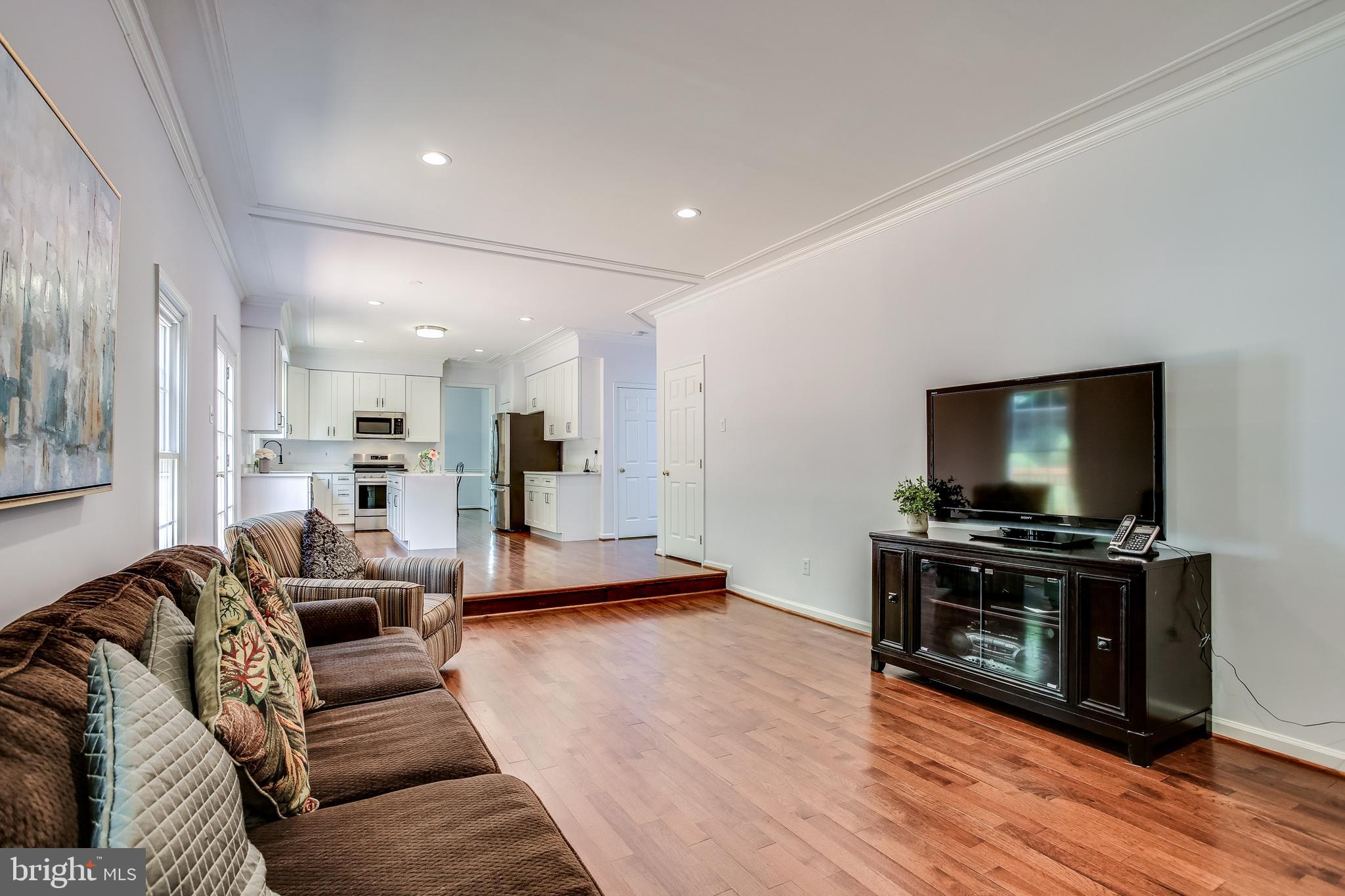 8185 Elko Drive Ellicott City, MD 21043 - Photo 12 of 34