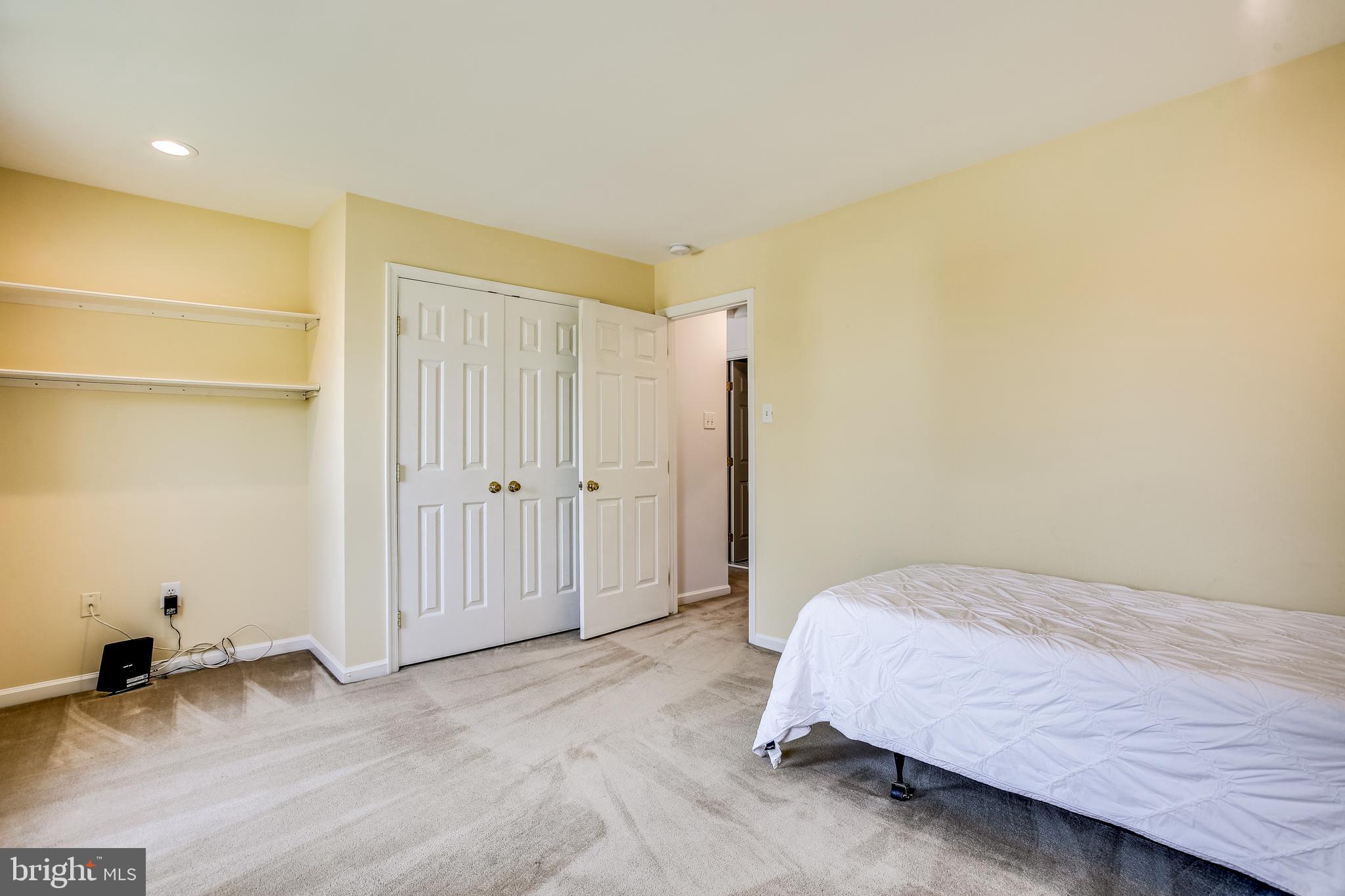 8185 Elko Drive Ellicott City, MD 21043 - Photo 23 of 34