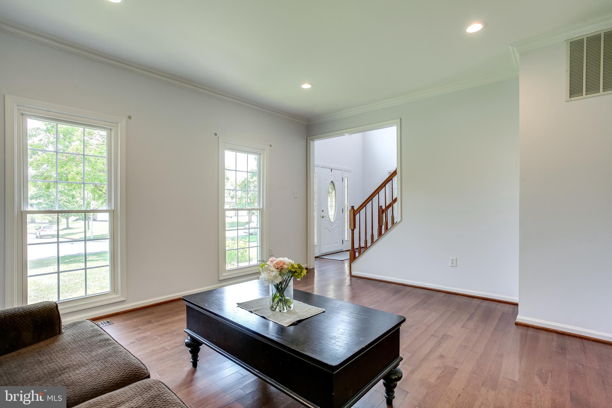 8185 Elko Drive Ellicott City, MD 21043 - Photo 5 of 34