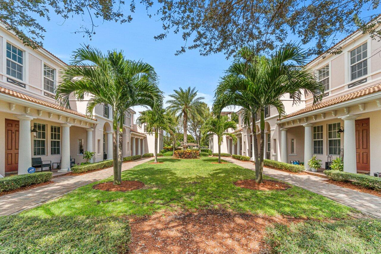 8339 Northwest 8th Terrace Boca Raton, FL 33487 - Photo 27 of 39 004-8339Northwest8thTerrace-BocaRaton-FL