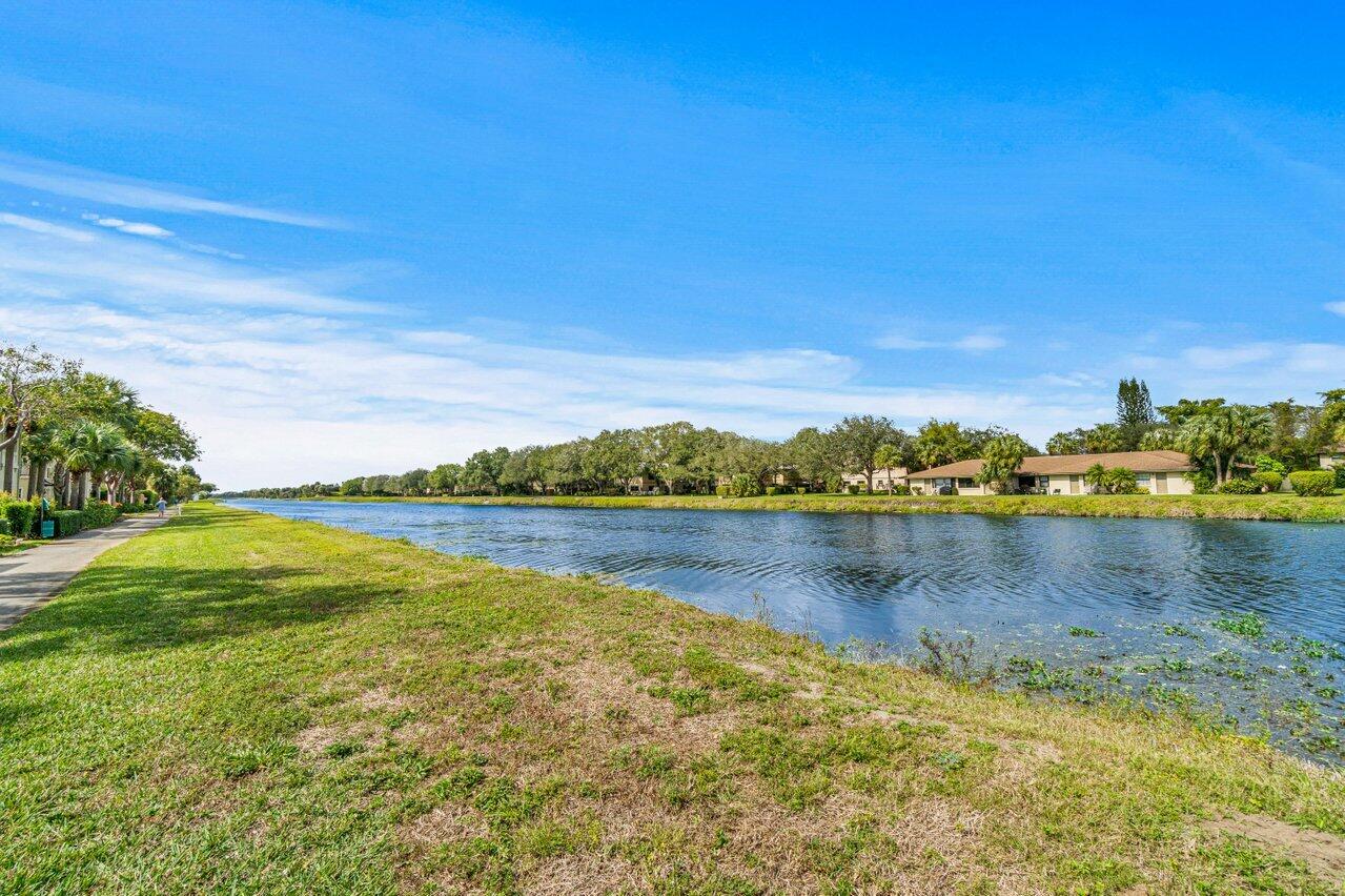 8339 Northwest 8th Terrace Boca Raton, FL 33487 - Photo 30 of 39 030-8339Northwest8thTerrace-BocaRaton-FL