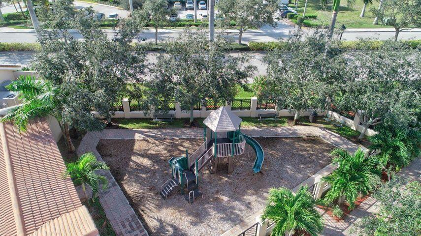 8339 Northwest 8th Terrace Boca Raton, FL 33487 - Photo 36 of 39 CP Playground