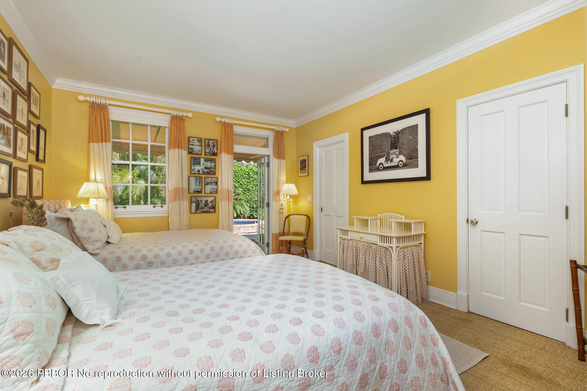 243 Garden Road Palm Beach, FL 33480 - Photo 15 of 31 low-28