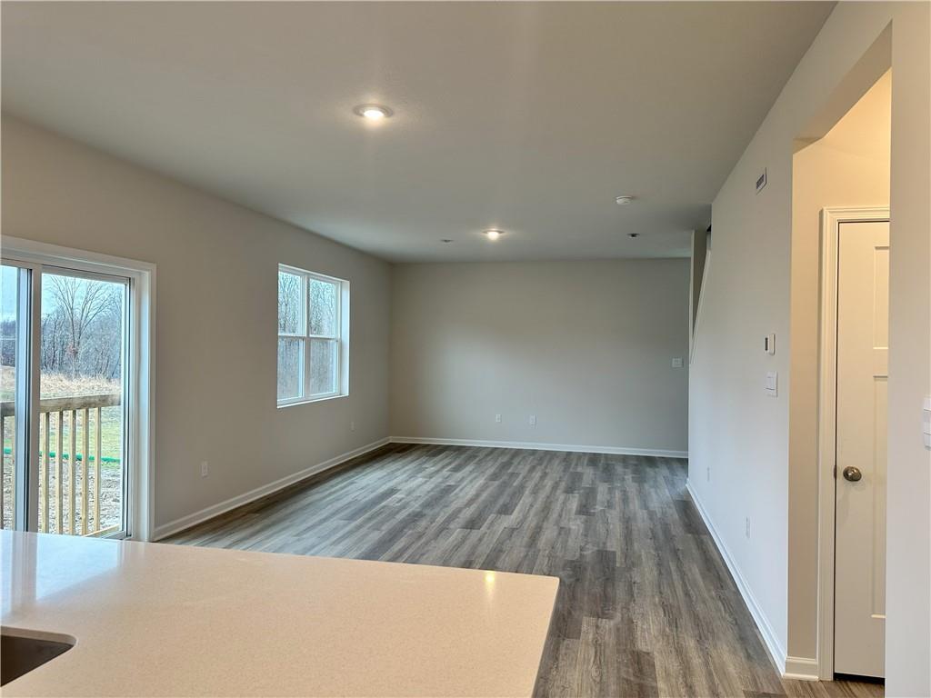 273 Broadview Road Hunker, PA 15639 - Photo 4 of 31 Gallery Image 4