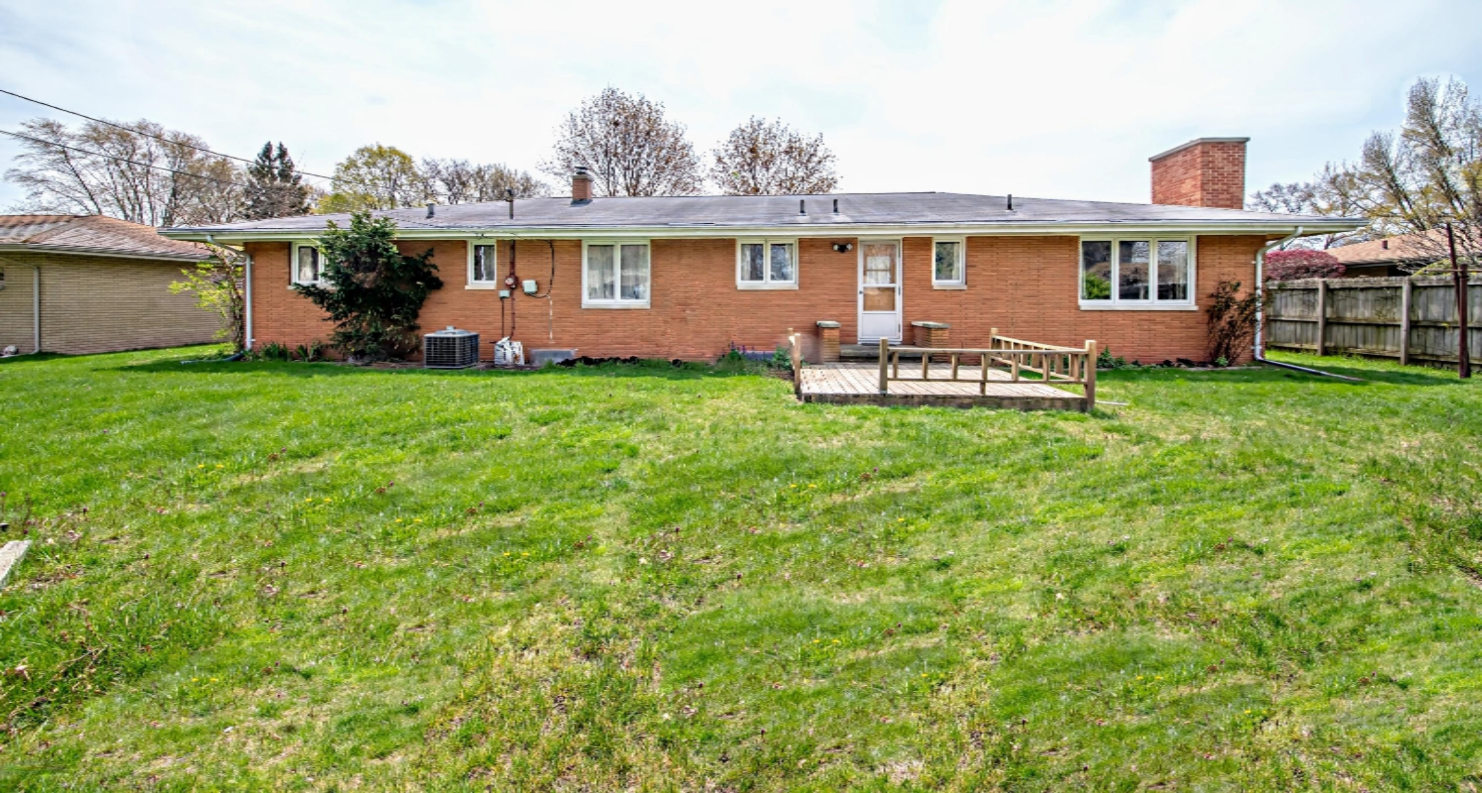 1047 Wadena Road St. Joseph, MI 49085 - Photo 35 of 38 DSC04422_