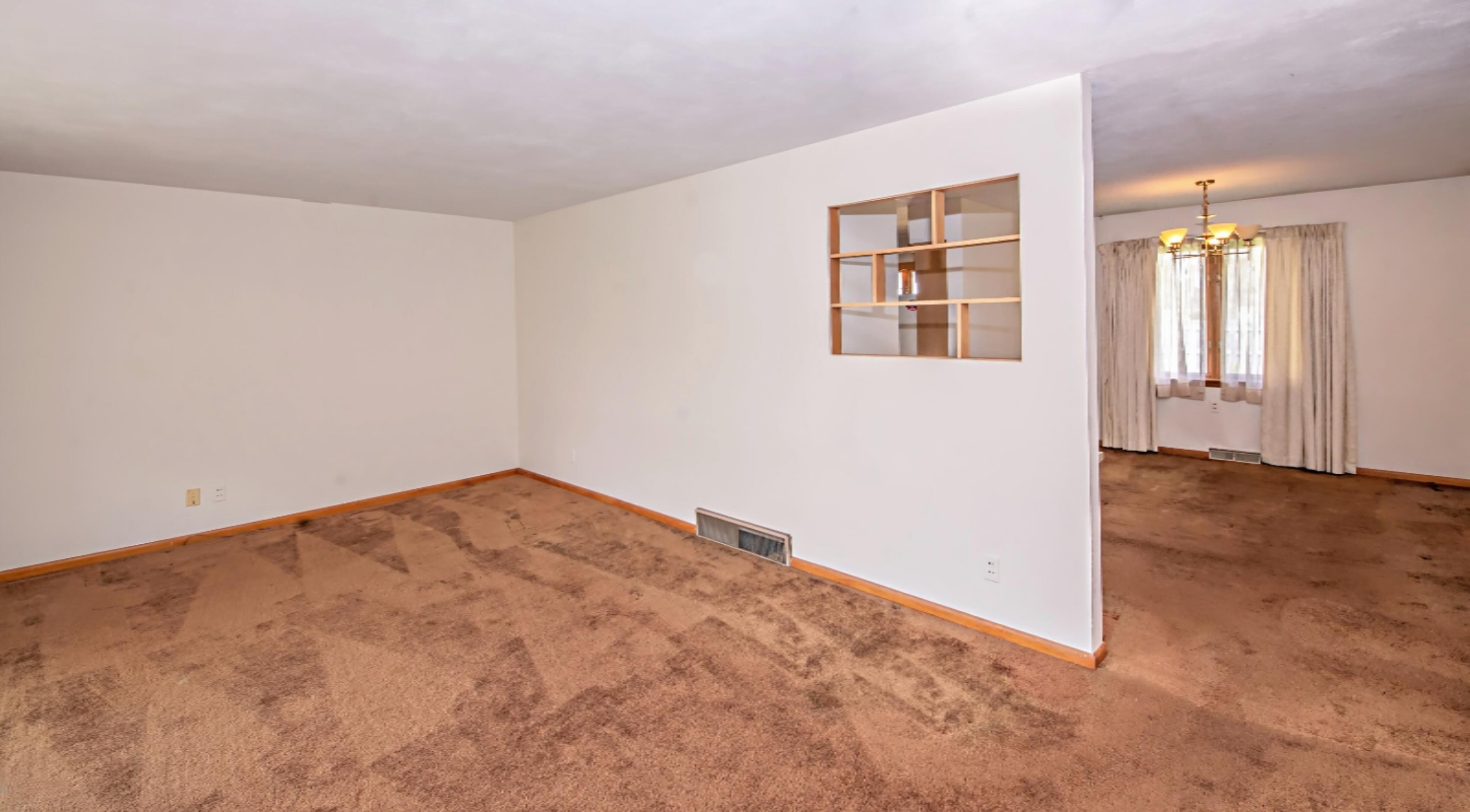 1047 Wadena Road St. Joseph, MI 49085 - Photo 9 of 38 DSC04398_