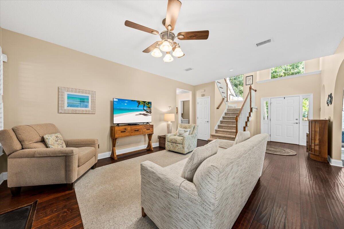 1330 Somersby Lane Mount Pleasant, SC 29466 - Photo 16 of 52 14-DKM2834